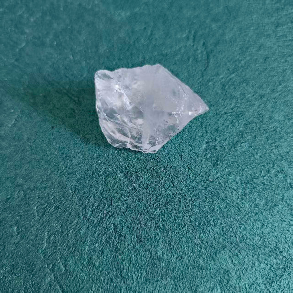 Natural Clear Quartz Rough Crystal