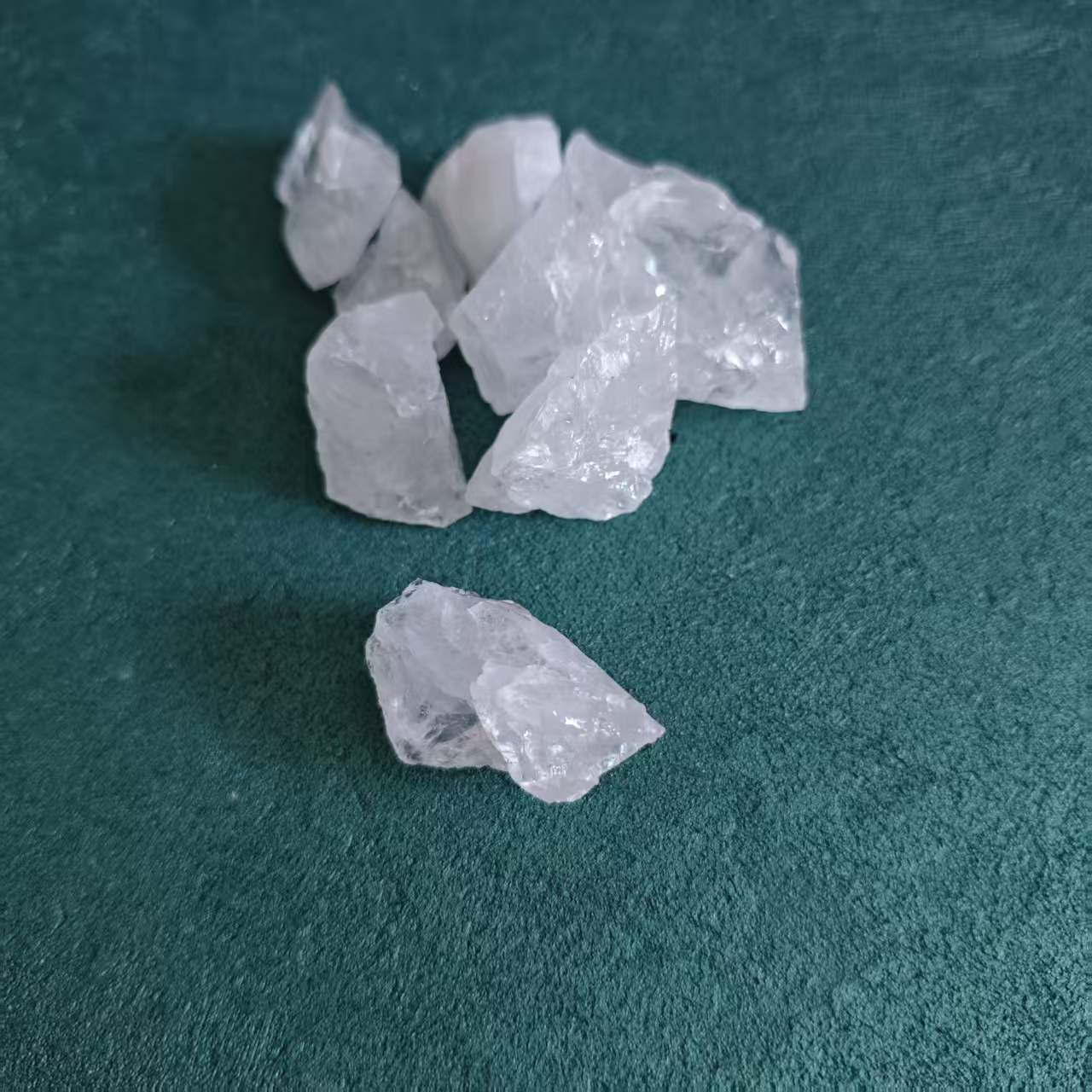 Natural Clear Quartz Rough Crystal